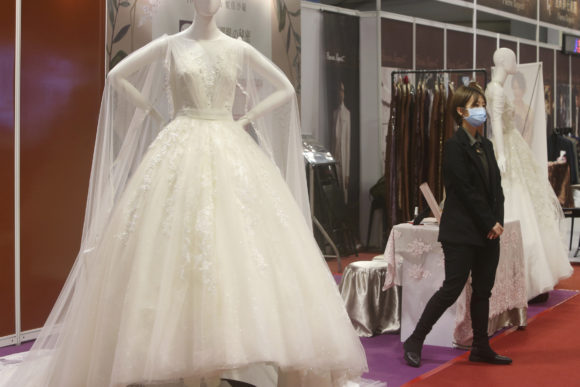 Wedding Insurance Excludes Pandemics And Couples Find They Have No Cover